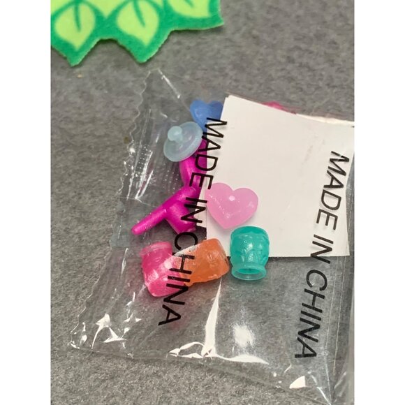 My Little Pony Lizzy Moonbow Unicorn Crystal Adventure Play Set - Picture 5 of 10